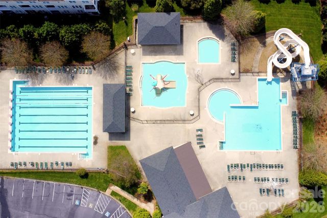 522 N Oak Drive, Huntersville, NC 28078