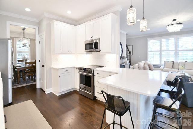 522 N Oak Drive, Huntersville, NC 28078