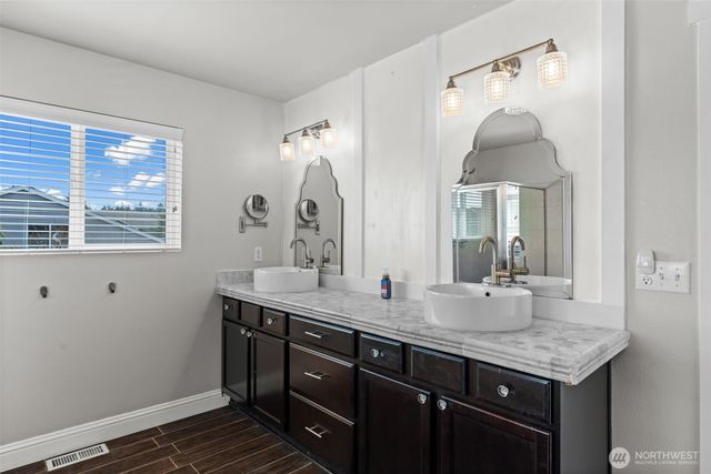 1638 178th Street Ct E, Spanaway, WA 98387