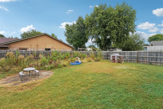 11741 Oakdale Street, Yukon, OK 73099