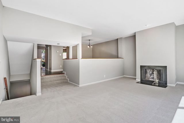 1953 LAKEPORT WAY, Reston, VA 20191