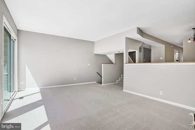 1953 LAKEPORT WAY, Reston, VA 20191