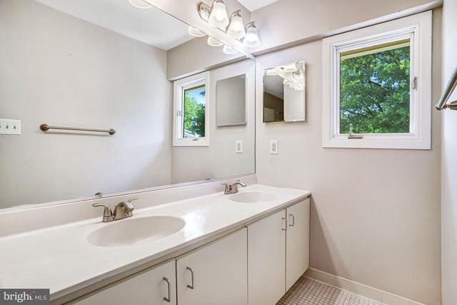 1953 LAKEPORT WAY, Reston, VA 20191
