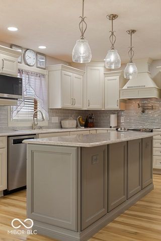 3877 Meadowbrook Drive, Seymour, IN 47274