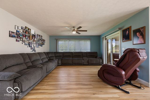3877 Meadowbrook Drive, Seymour, IN 47274