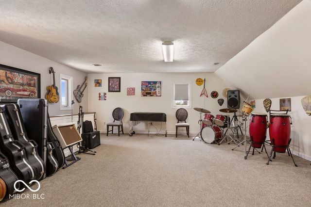 3877 Meadowbrook Drive, Seymour, IN 47274