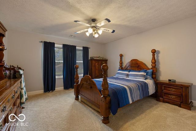 3877 Meadowbrook Drive, Seymour, IN 47274