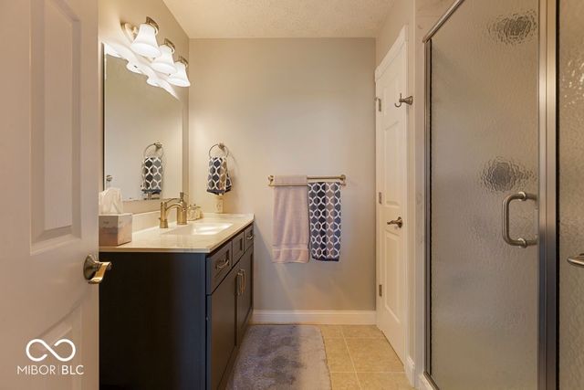 3877 Meadowbrook Drive, Seymour, IN 47274