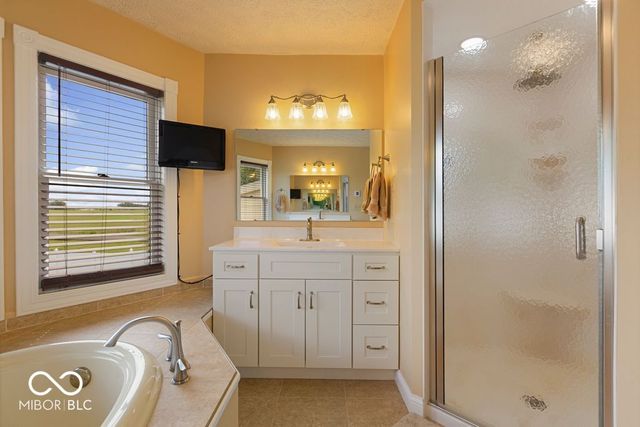 3877 Meadowbrook Drive, Seymour, IN 47274