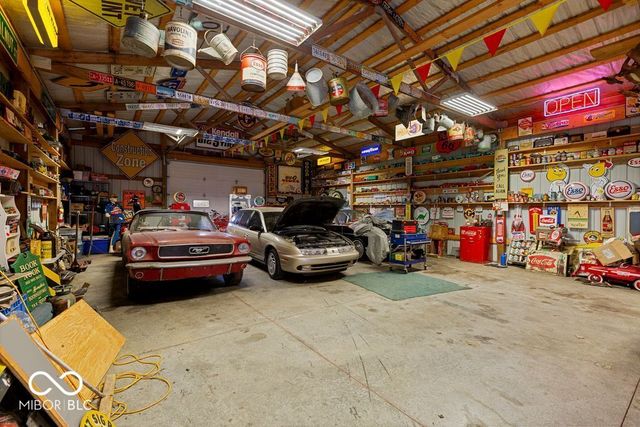3877 Meadowbrook Drive, Seymour, IN 47274