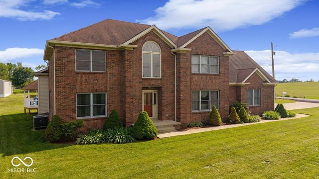 3877 Meadowbrook Drive, Seymour, IN 47274