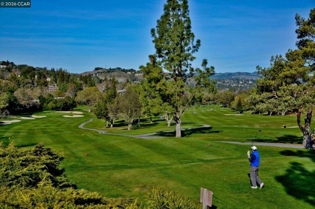 1225 Singingwood Ct 1, Walnut Creek, CA 94595