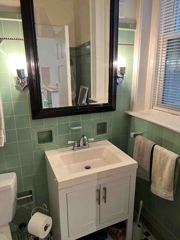 465 Park Drive 4, Boston, MA 02215