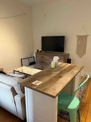 465 Park Drive 4, Boston, MA 02215