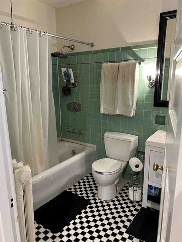 465 Park Drive 4, Boston, MA 02215