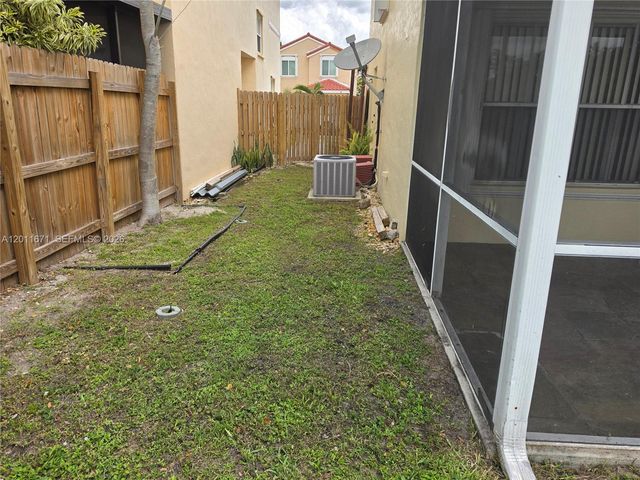 6178 Buena Vista Dr 6178, Margate, FL 33063