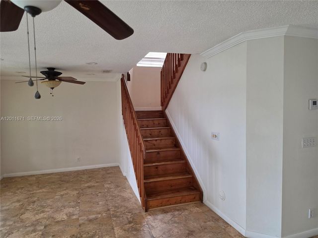 6178 Buena Vista Dr 6178, Margate, FL 33063