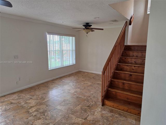 6178 Buena Vista Dr 6178, Margate, FL 33063