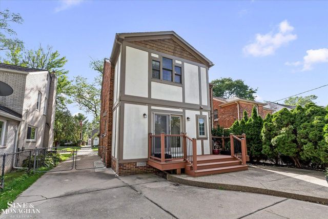 278 Moran Road, Grosse Pointe Farms, MI 48236