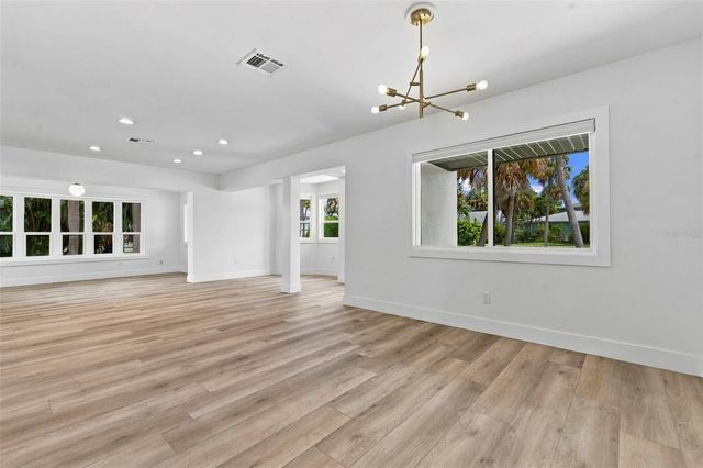 804 BRUCE AVENUE, Clearwater, FL 33767
