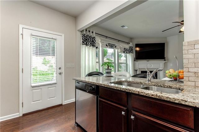 4840 Waterbrooke Crossing, Alpharetta, GA 30004