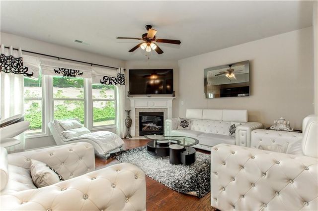 4840 Waterbrooke Crossing, Alpharetta, GA 30004