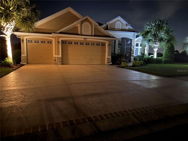 8872 BRIDGEPORT BAY CIRCLE, Mount Dora, FL 32757