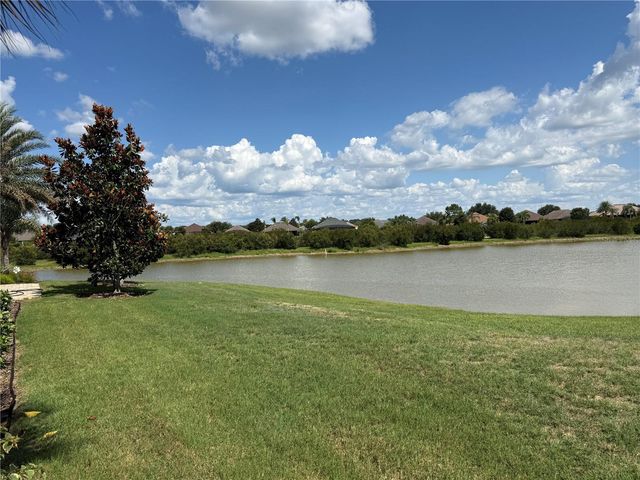 8872 BRIDGEPORT BAY CIRCLE, Mount Dora, FL 32757
