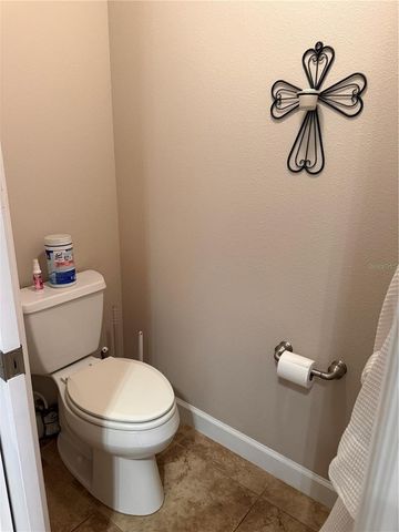 8872 BRIDGEPORT BAY CIRCLE, Mount Dora, FL 32757