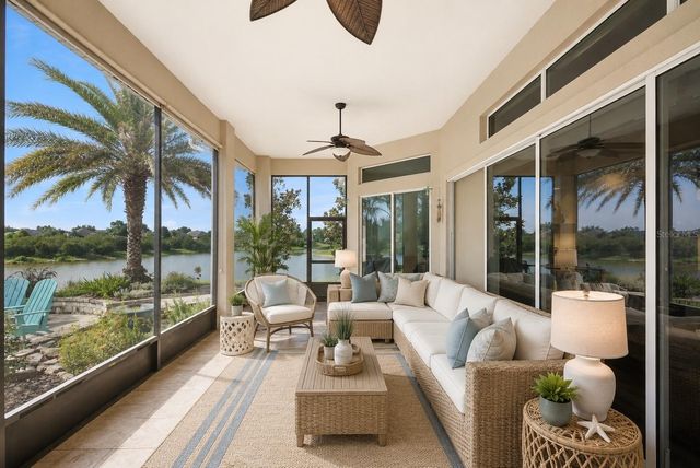 8872 BRIDGEPORT BAY CIRCLE, Mount Dora, FL 32757