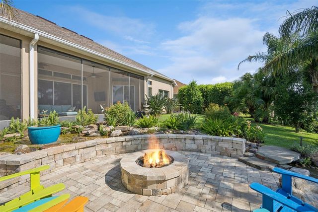 8872 BRIDGEPORT BAY CIRCLE, Mount Dora, FL 32757