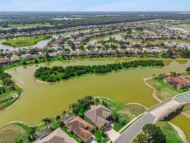 8872 BRIDGEPORT BAY CIRCLE, Mount Dora, FL 32757
