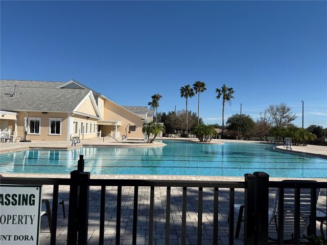 8872 BRIDGEPORT BAY CIRCLE, Mount Dora, FL 32757