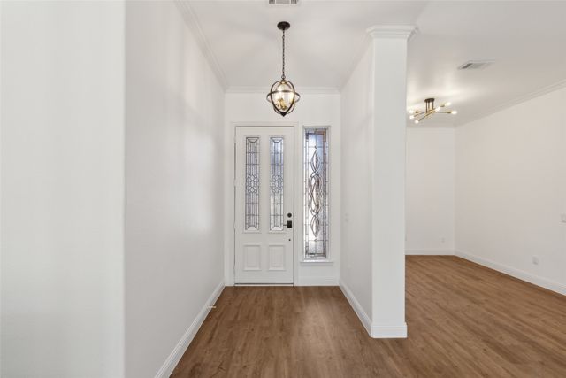 9913 Hanford Drive, Denton, TX 76207