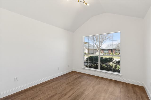 9913 Hanford Drive, Denton, TX 76207