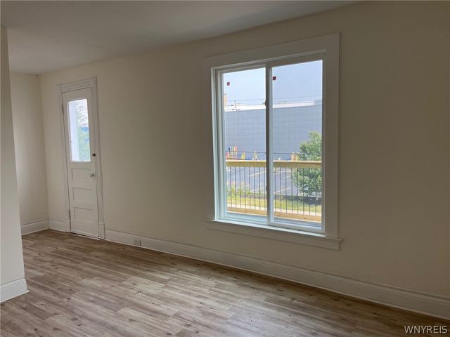 92 Dewitt Street, Buffalo, NY 14213