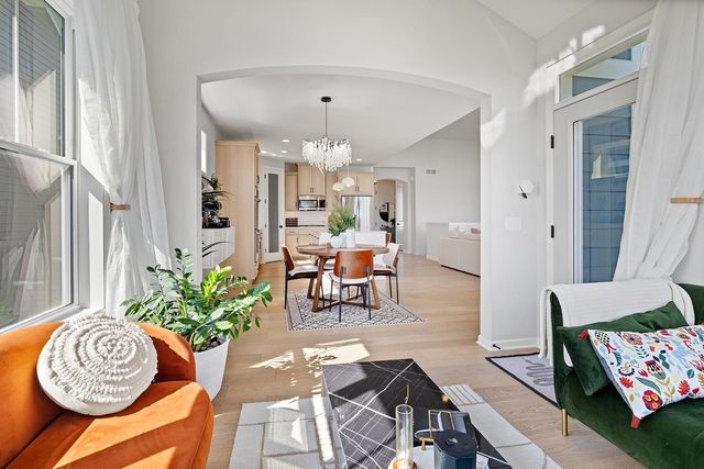 6510 Harvest Way, Chaska, MN 55318