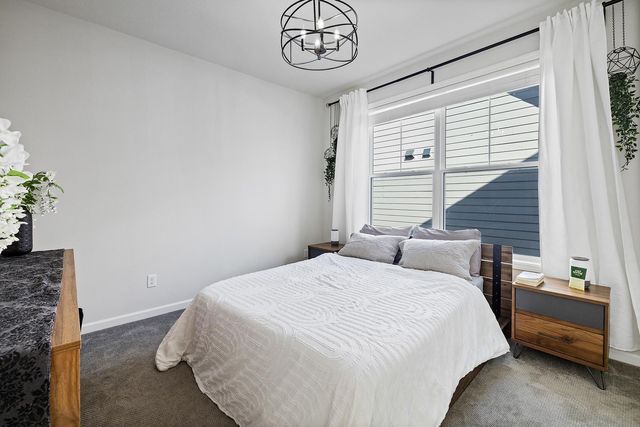 6510 Harvest Way, Chaska, MN 55318