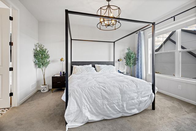 6510 Harvest Way, Chaska, MN 55318