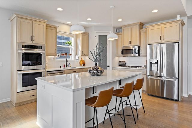 6510 Harvest Way, Chaska, MN 55318