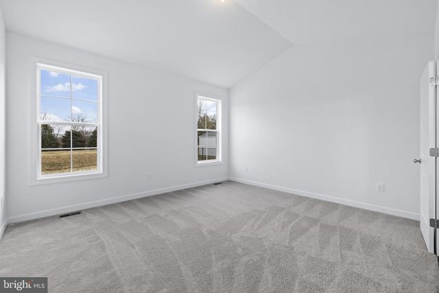 42 LOBELL RD, Abbottstown, PA 17301