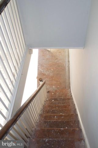 7281 WALNUT ST, Upper Darby, PA 19082