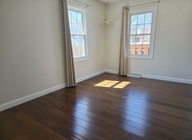 1430 9th Avenue S, Fargo, ND 58103