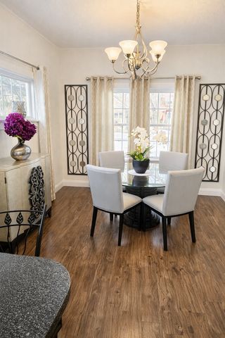 1430 9th Avenue S, Fargo, ND 58103