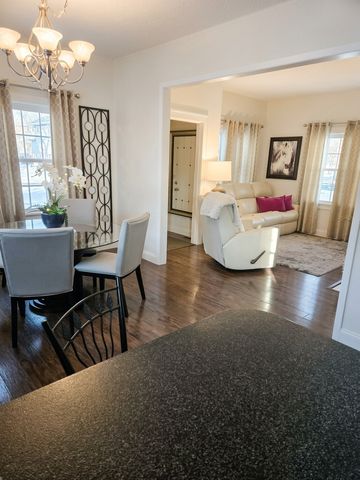 1430 9th Avenue S, Fargo, ND 58103