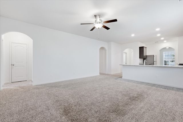 13518 Mineral Road, Ponder, TX 76259