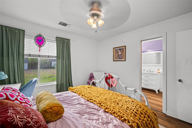 355 N Monroe Street, La Grange, TX 78945