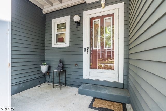 341 Greenfield Rd, Bridgewater Twp., NJ 08807