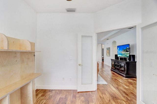 9506 CAVENDISH DRIVE, Tampa, FL 33626