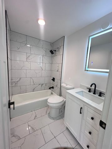 20132 Willow Drive 20132, Lynwood, IL 60411